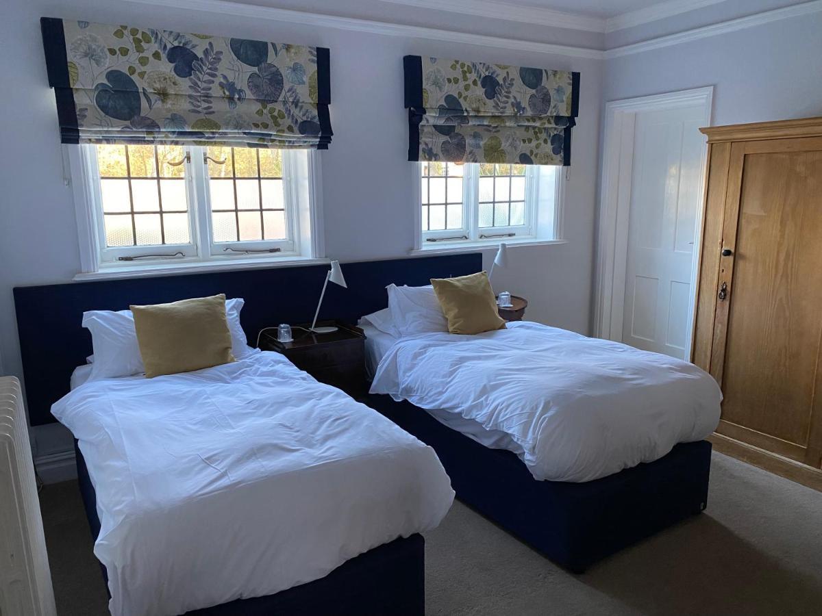 Prested Hall Braintree Luaran gambar